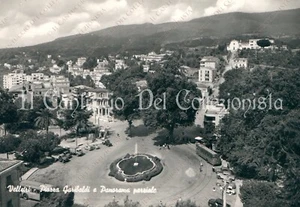1964 VELLETRI Piazza Garibaldi e panorama Roma cartolina - Foto 1 di 2