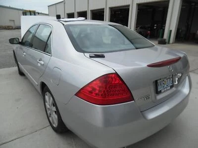 Bomba de combustible usada se adapta a: conjunto de bomba Honda Accord 2007 3,0 L VIN M quinto dígito grado Foto 1 de 4