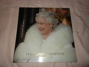 Calendario 2013 para S.M. la Reina Isabel II, imágenes de alta calidad, usado - Imagen 1 de 6