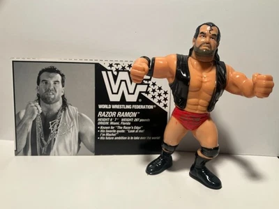WWF Hasbro Razor Ramon (no chain)  Wrestling Figure With Bio Card Nice Condition - Image 1 of 3