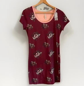 Wallflower Junior L neu mit Etikett burgunderrot Blumen U-Ausschnitt Baumwolle T-Shirt Schlafshirt - Bild 1 von 5