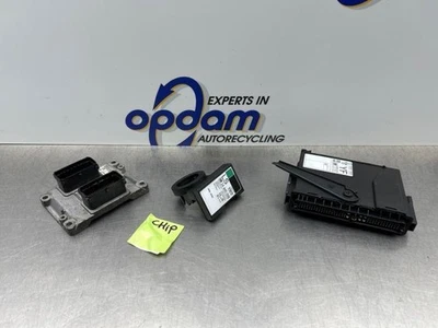 Centralina motore Opel Corsa C X01 55350552 P22339137 - Immagine 1 di 4