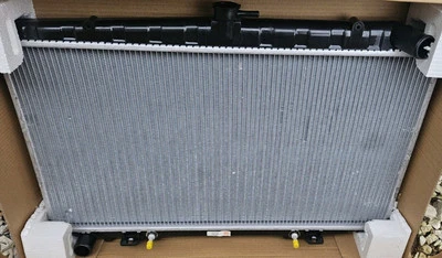 Aluminum Radiator 1573 for 1993 1994 1995-2000 2001 Nissan Altima Sedan 2.4L l4  - Imagem 1 de 4
