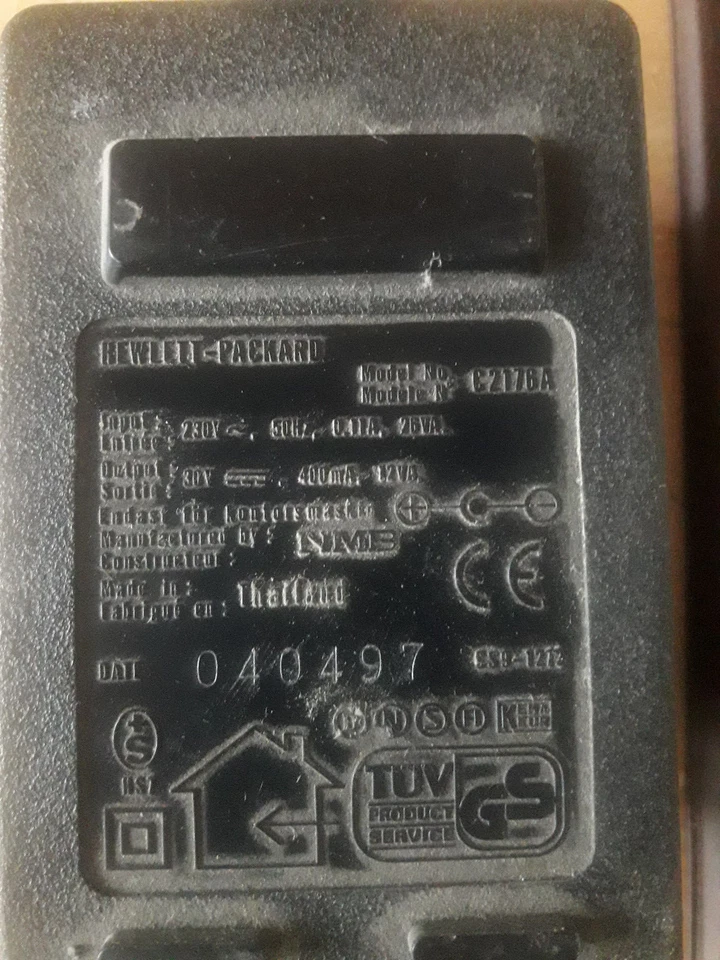 original HP Adapter Netzteil C2178A Input 230V 0,11A 50 Hz Out: 30V 400 mA - Bild 1 von 2