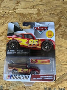 2024 Disney Pixar Cars NASCAR Lightning McQueen #95 1:55 Scale Metal Series New - Picture 1 of 1