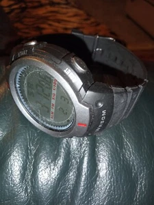 NICE MENS BOYS DIGITAL LED WATCH,DATE,ALARM,STOPWATCH,BLACK, PLASTIC STRAP,NEW - Picture 1 of 6