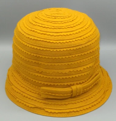 Sears Millinery Vintage Yellow Felt Cloche Hat Size S - Image 1 of 4