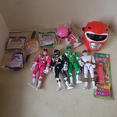 Lote enorme de Power Rangers - Figuras de ação vintage Power Rangers e mais McDonald's - Imagem 1 de 4