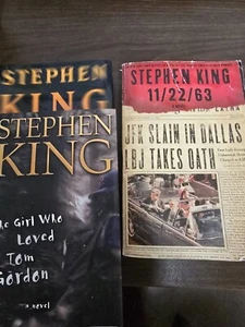 Lot of 3 Stephen King Books - 2 hardcover, 1 paperback - Foto 1 di 5