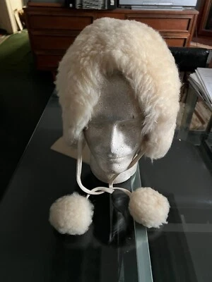Vintage beige fur ladies hat  - Image 1 of 4