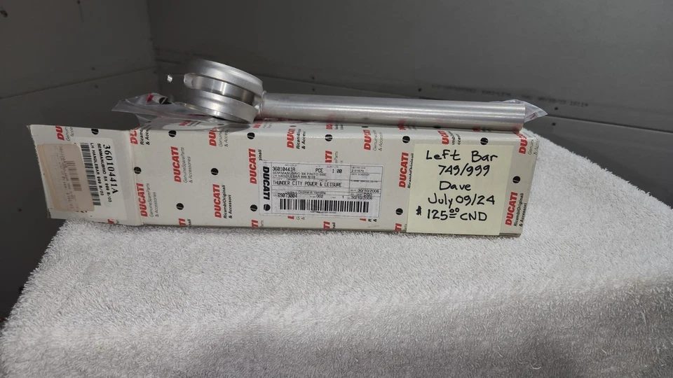 Nuevo manillar izquierdo 2003 - 2007 Ducati 999 y 749 Foto 1 de 1