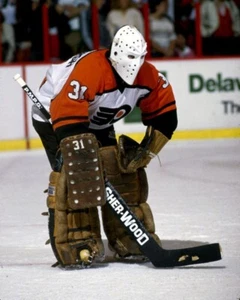 Pelle Lindbergh Philadelphia Flyers 8x10 Photo - Picture 1 of 1