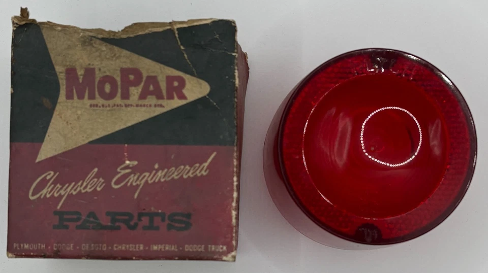 Nova lente de lanterna traseira antiga para 1961 modelos Plymouth Fury #2094366 - Imagem 1 de 1