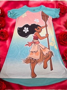 *0476 Disney Parks Pocohontas Moana Nightgown Pajama Girls 4 - Picture 1 of 2