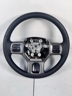 Dodge Ram 1500 2500 Laramie 2013-2018 volante térmico Foto 1 de 4