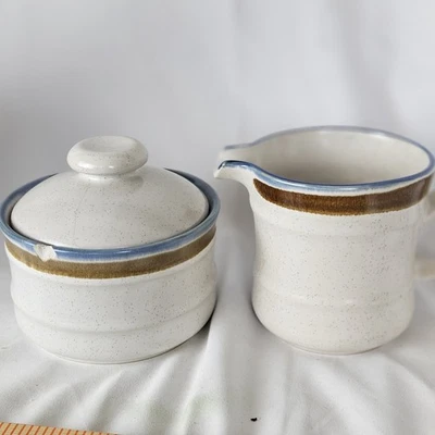 Crema y azucarero Mikasa Blue Hill Craft Stone J5001 con tapa azul marrón HasChip Foto 1 de 4