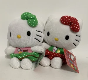 2er Set Hello Kitty 7 Zoll Urlaub Plüschtiere Puppen Sanrio Just Play NEU mit Etikett - Bild 1 von 7