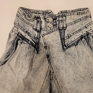 Jordache Jeanjer Vintage 80s Acid Wash Pleated Tapered Jeans Womens Size 9/10 - Picture 1 of 13