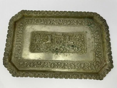 Vintage Old White Metal Plate Embossed Figure Floral Design Decorative NH7002 Foto 1 de 4