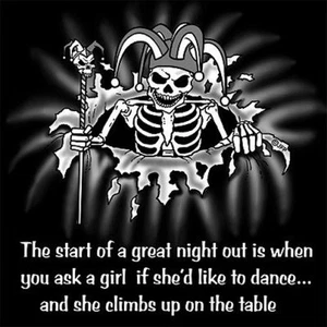 GREAT NITE, SHE DANCES ON TABLE JESTER SKULL T-SHIRT 51 - Picture 1 of 1