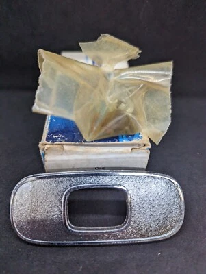 Ford F100 F250 F350 1970 1971 1972 camioneta pickup capó letra o emblema insignia nuevo en stock Foto 1 de 4