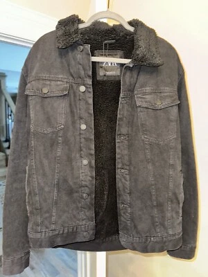 Chaqueta de lana vaquera lavada negra L de Zara para hombre  Foto 1 de 4
