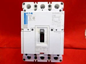 EATON   PDD23G0100TFFL  circuit breaker                                  5285A8 - Picture 1 of 3