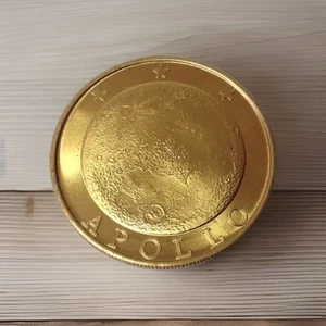 APOLLO ARMSTRONG, THE FIRST MANNED LUNAR LANDING MEDAL - Picture 1 of 3