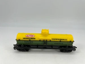 Model Power #2675 Du Pont HO Single Dome Tank Car Good Condition - Picture 1 of 6
