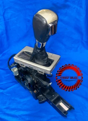 2003-2004 OEM Lincoln Navigator Floor Shifter Gear Shift Lever Selector Assembly - Image 1 of 4