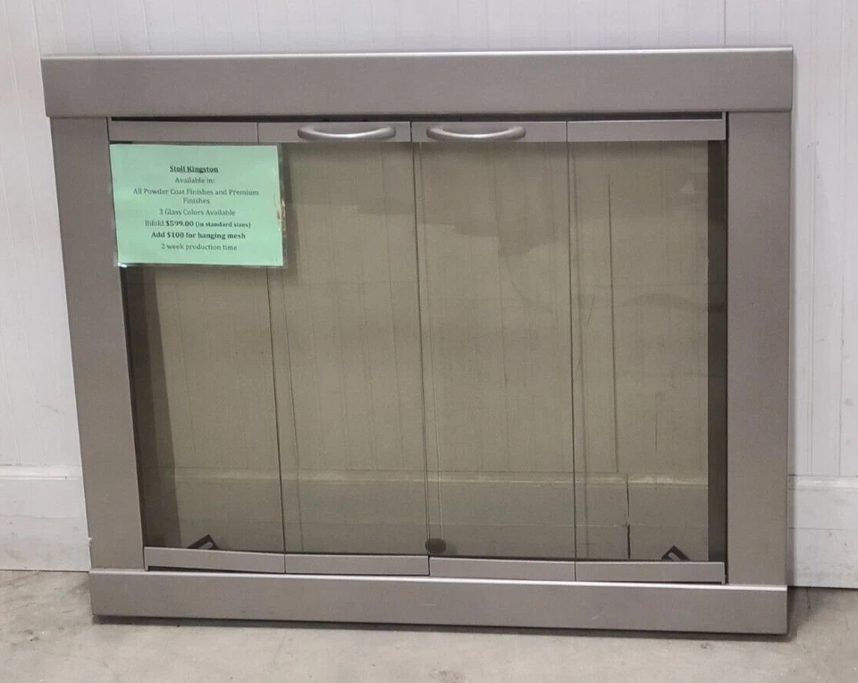 Puertas plegables de vidrio gris acabado plateado Stoll Kingston 36-1/2" x 30" Foto 1 de 4