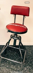 *New* Snap On Tools Bar Stool Adjustable Hydraulic Technician Chair Red PREMBS01 - Picture 1 of 2