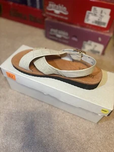 New! Authentic Mexican sandals/huaraches Size 7 W - Picture 1 of 2