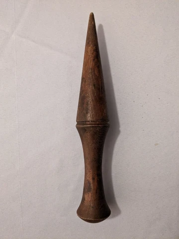 Vintage Garden Dibbler Cover