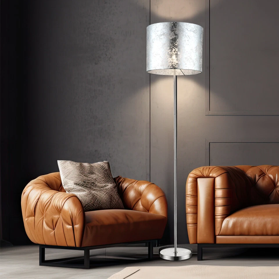 Lampada Da Terra In Tessuto Argento Opaco Per Camera Da Letto LED Altezza 160 Cm - Immagine 1 di 4