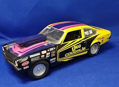 1972 CHEVY VEGA JEG COUGHLIN SR. PRO 300 NHRA ERTL RACING CHAMPIONS 452/1500 - Image 1 of 4