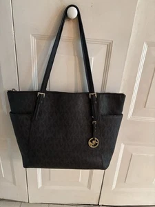 MICHAEL KORS MEDIUM LARGE ZIP TOTE SHOULDER BAG LUGGAGE BLACK - Picture 1 of 9