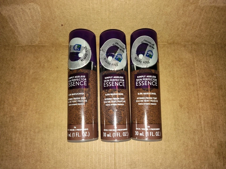 Lot of (3) Covergirl Simply Ageless Skin Perfector Essence Foundation #70 Rich - Image 1 of 1