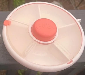 Gobe original snack spinner 5 compartment picnic travel food storage pink - Picture 1 of 4