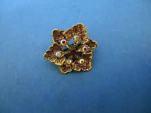ANNE KLEIN "AK" RED AND WHITE FLOWER BROOCH PIN - Picture 1 of 2