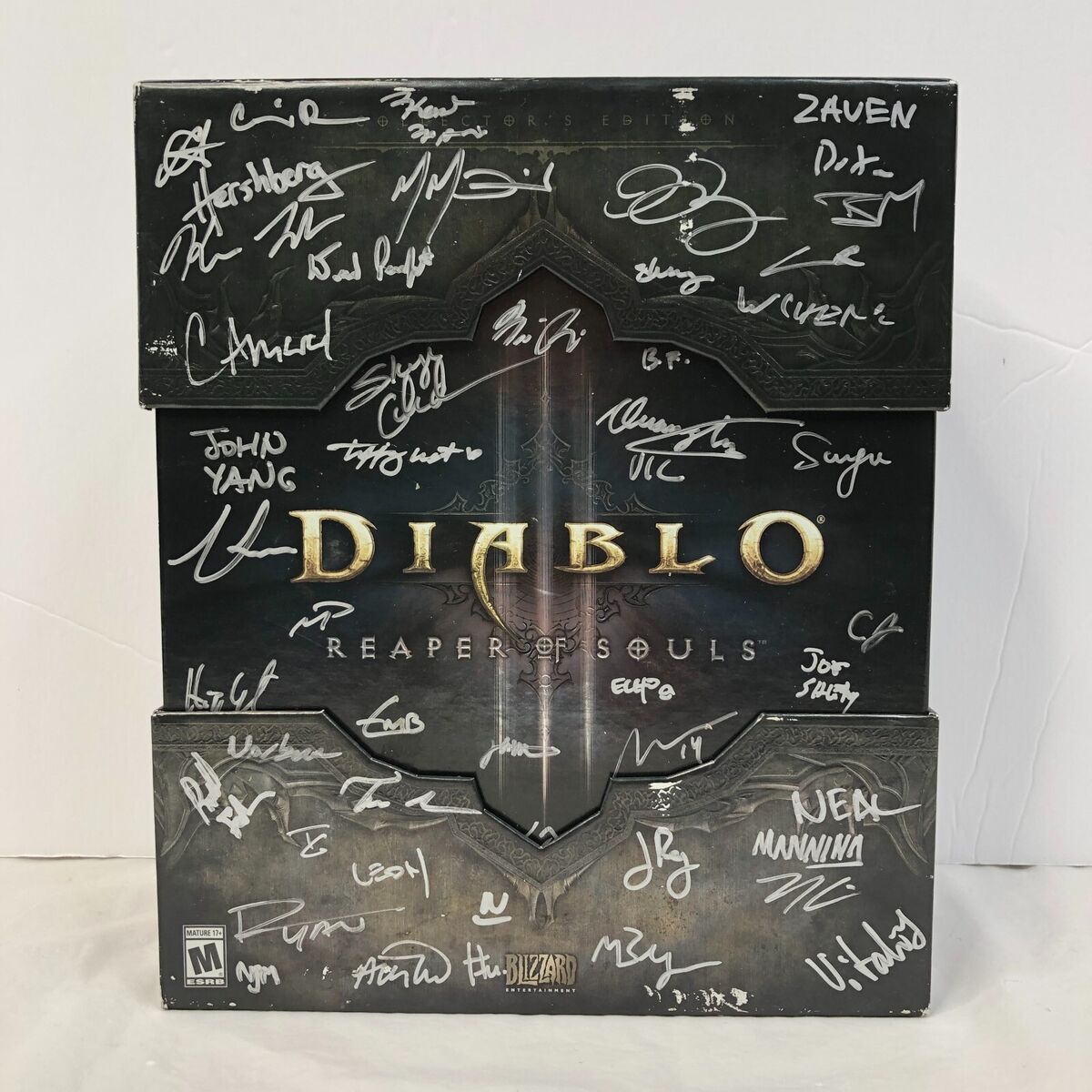 Diablo 3 Collectors Edition Sealed for sale - eBay Diablo 3 Collectors Edition Sealed for sale - eBay