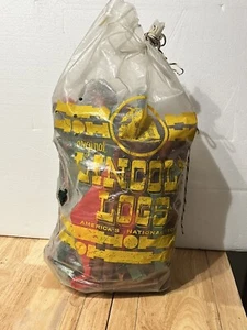 Original Lincoln Logs 1960’s W/Some Animals 6.5 pound Original Bag VTG READ - Picture 1 of 4