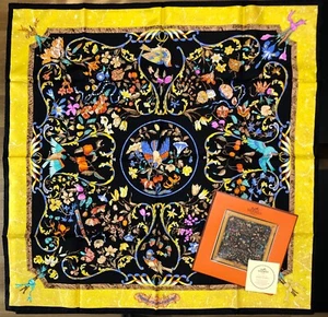 MINT w/Damaged Case HERMES Silk Scarf PIERRES d'ORIENT et d'OCCIDENT Yellow 90 - Picture 1 of 17