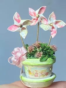Artisan OOAK Pinwheels & Dahlias Painted Planter 1:12 Dollhouse miniature - Picture 1 of 14