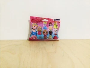 RARE TOMY Disney Princess Cute Buildable Figures Series 1 (1 Pack) - Bild 1 von 1