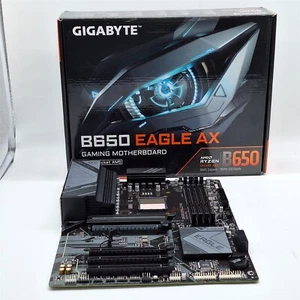 GIGABYTE B650 Eagle AX AM5 LGA 1718 AMD B650 ATX, DDR5, PCIe 5.0 -NOT WORKING- - Bild 1 von 7