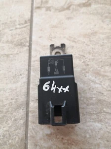 Ford Mondeo 2002/Relay module/V2313604X43/94VG 14N089 F1B - Imagen 1 de 5