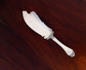 - DOMINICK & HAFF LARGE SOLID STERLING SILVER FISH SLICE: CENTURY PATTERN 1900
