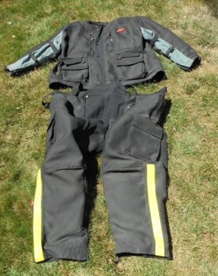 Cycleport Motorcycle Air Mesh Jacket and Pants Armor Riding Suit - Image 1 of 4