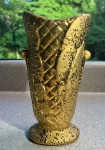 H514~ Weeping Bright 22K Gold Hand Decorated Ceramic Vase Small Handles 7.5" T - Picture 1 of 7